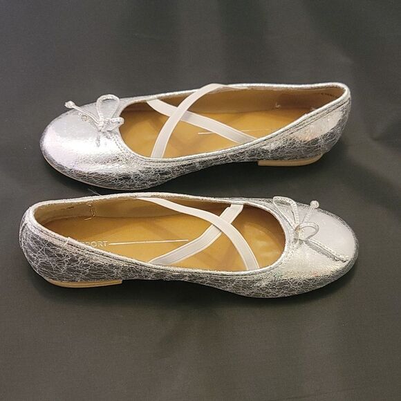 BRAND NEW REPORT TAELOR CRISSCROSS STRAP BOWNOT WOMEN'S FLAT SHOE - Picture 6 of 16